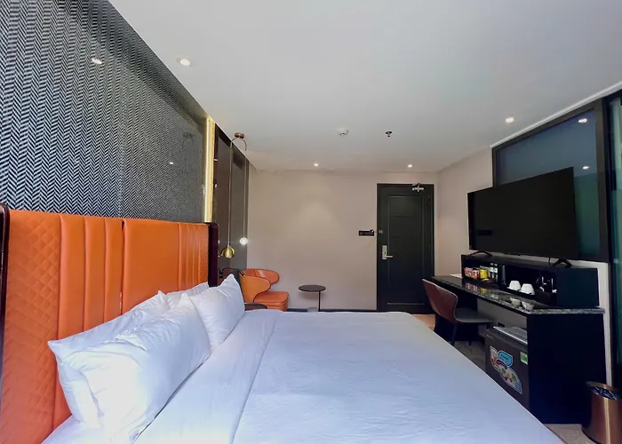 New Century Hotel - Dalat