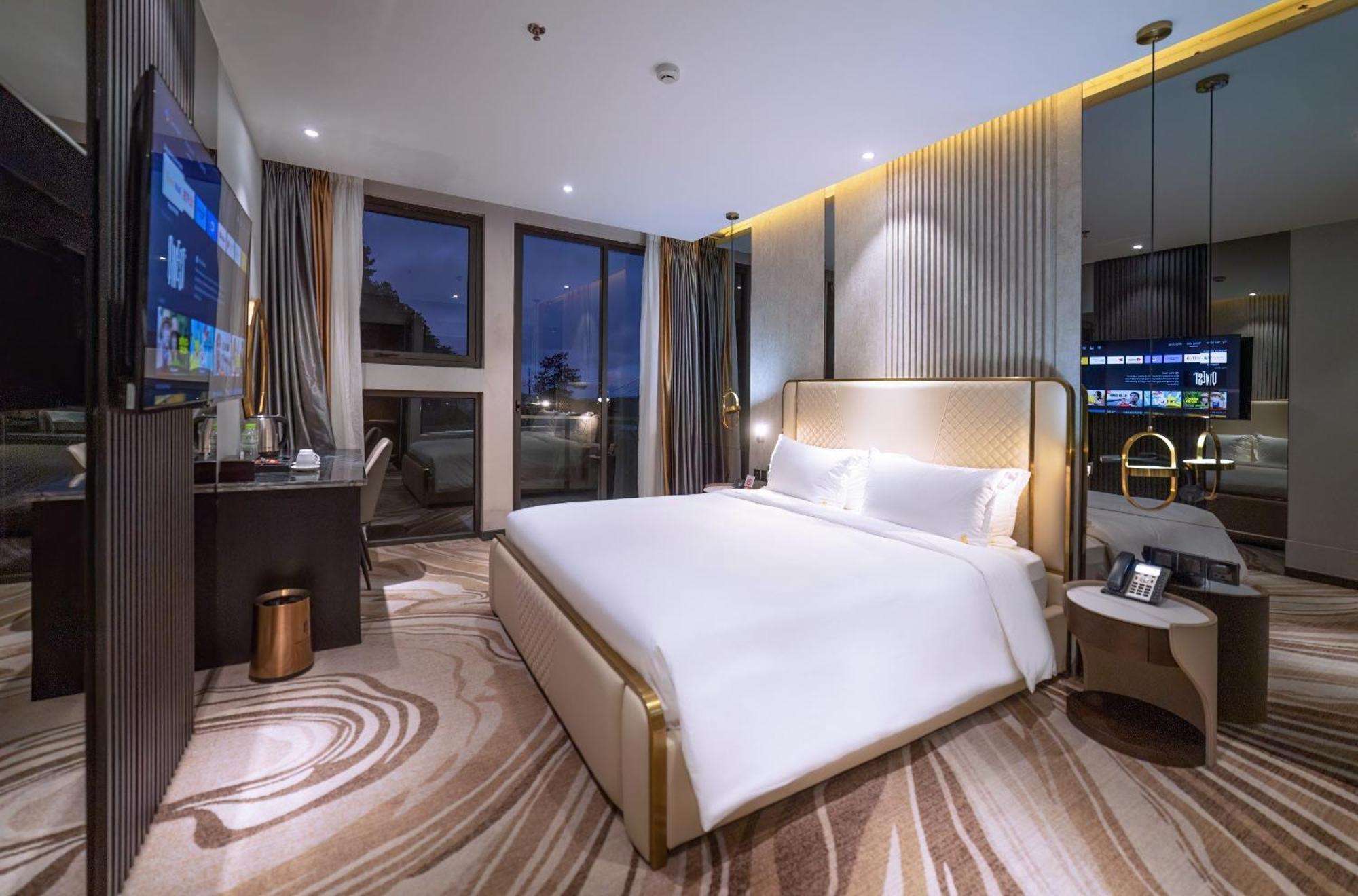 Hotel New Century - 3*