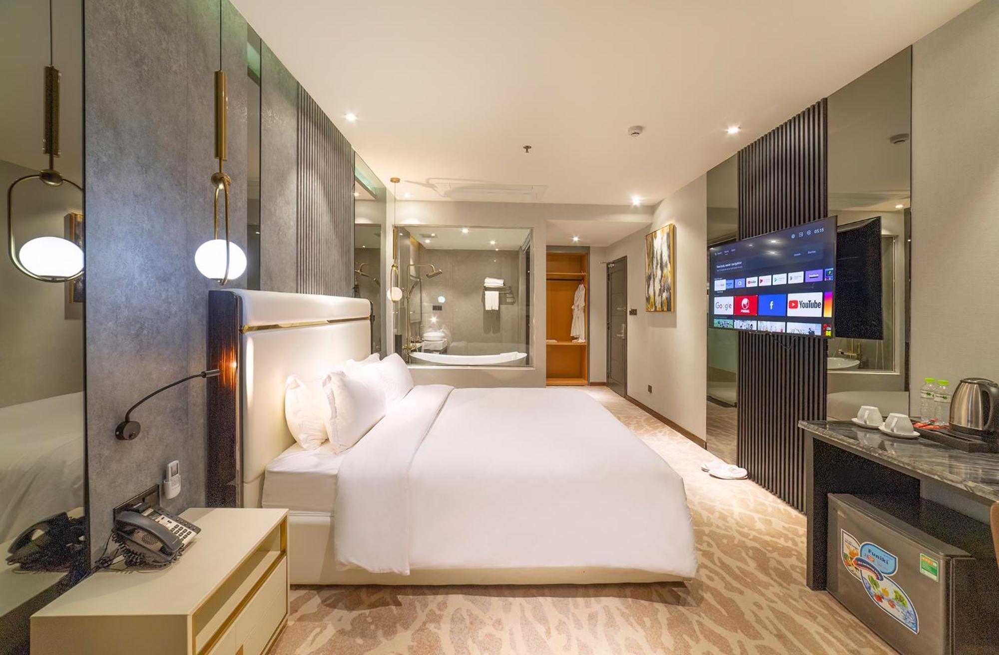 Hotel New Century - 3*