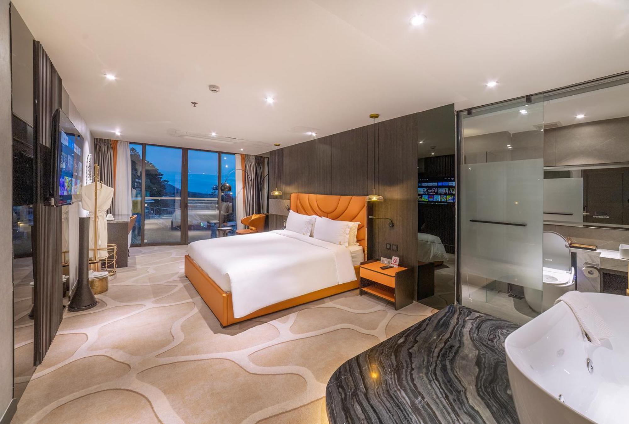 Hotel New Century - 3*