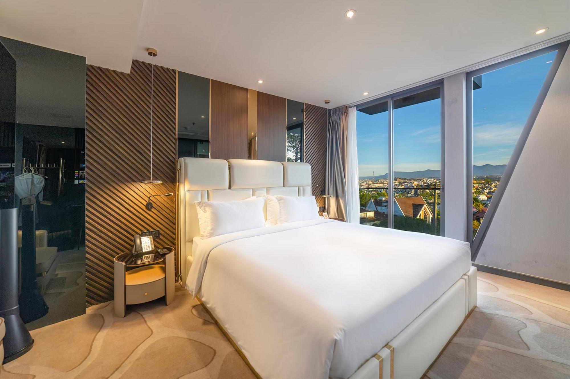 New Century - Da Lat