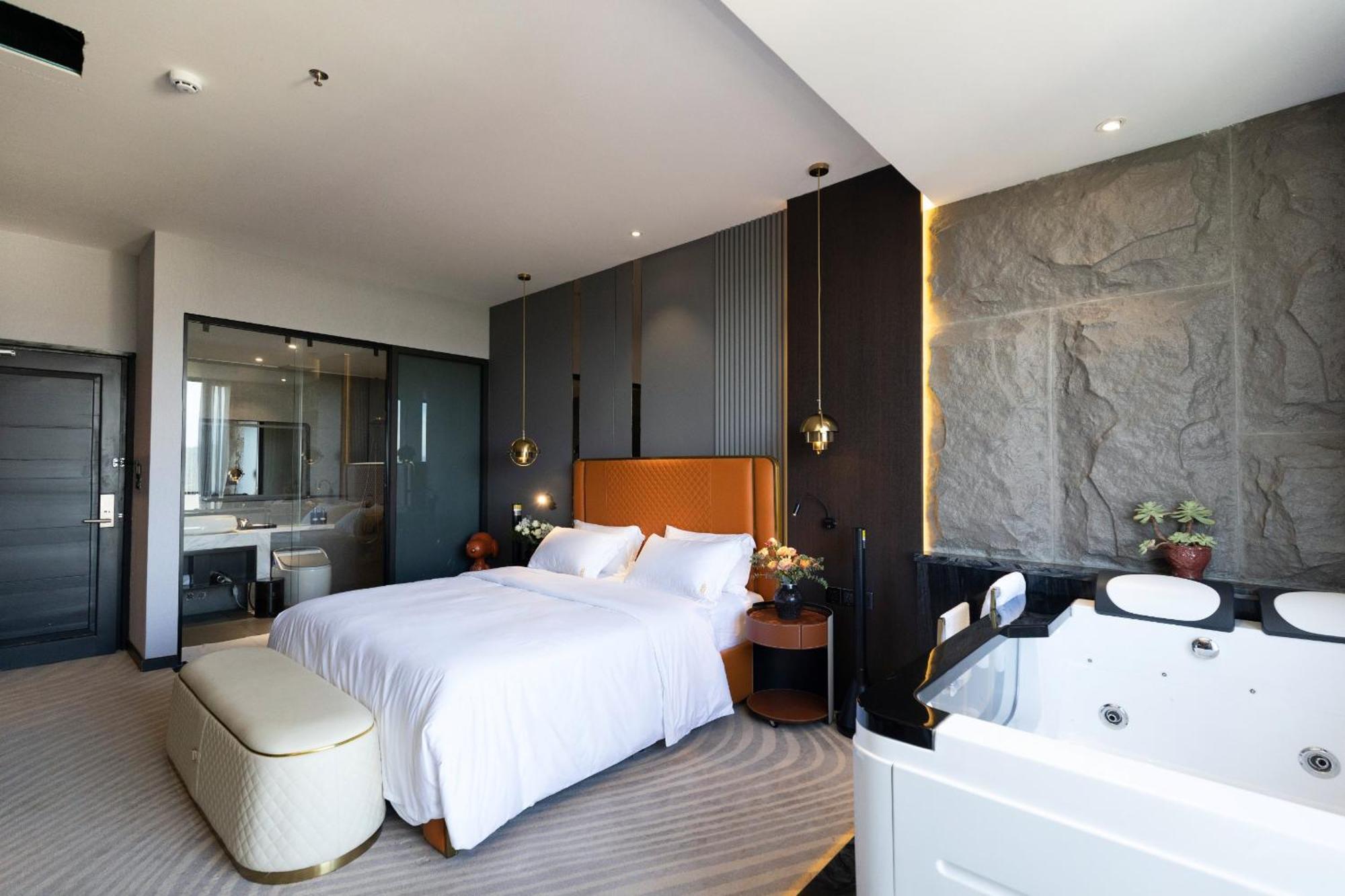 New Century - Hotel Da Lat