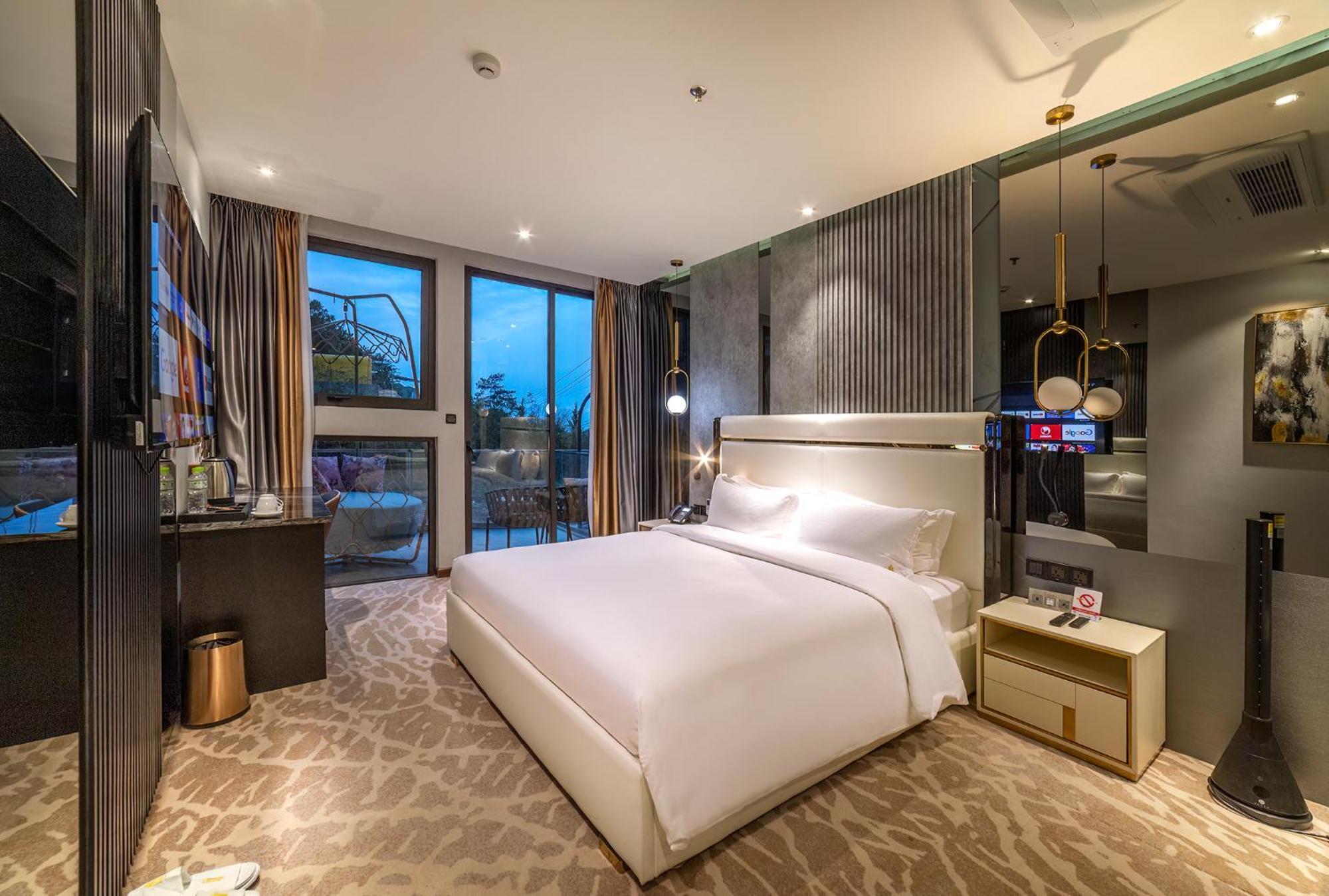 Hotel New Century - 3*
