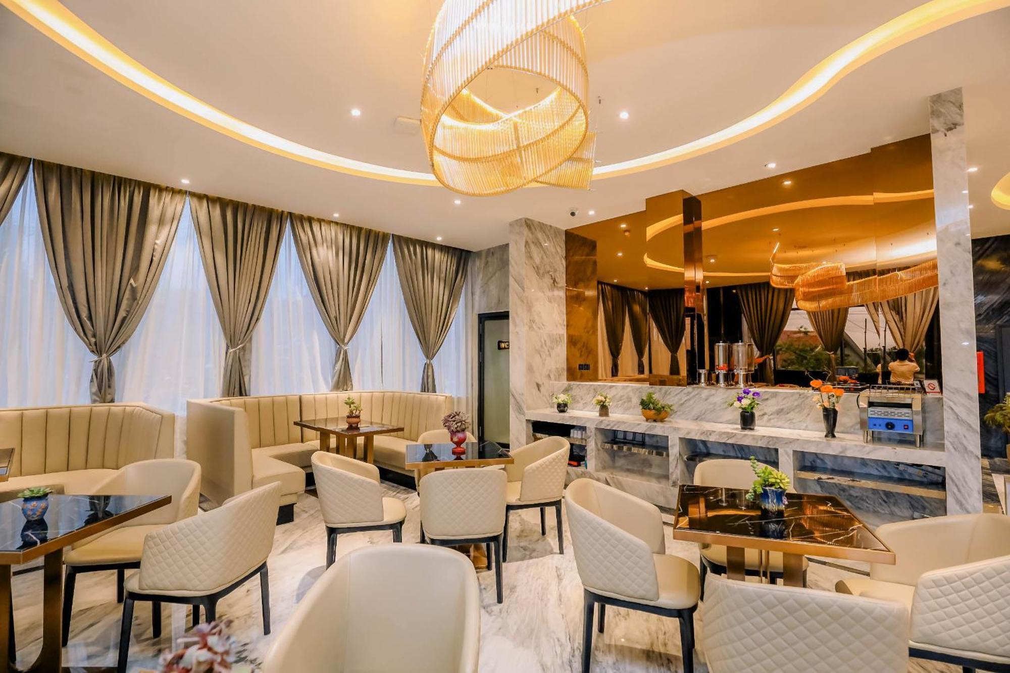 New Century Đà Lạt